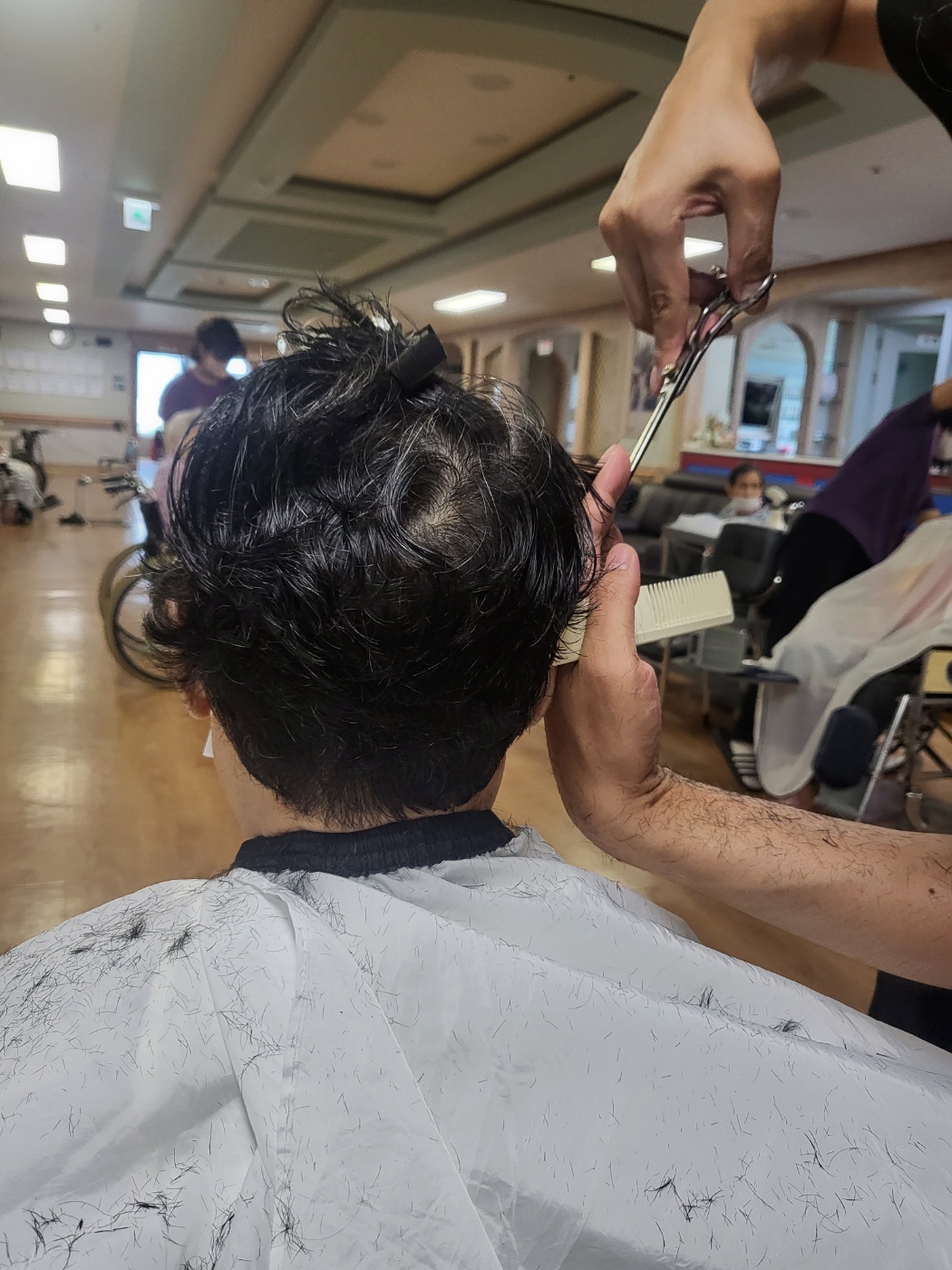 1948697120_8le7t592_7f71232064b01fc94648217727c9bde3cb19c5fb.jpg 이미지크게보기