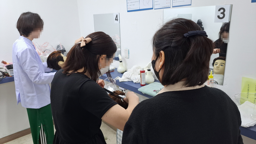 1948697120_At1nxh07_1a73a42cdf264661834729e730f297013856a8f3.jpg 이미지크게보기