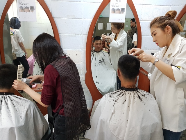 3554184928_9o4pitaC_c1422a5bd84cb9d258b81707323971ec97bac181.png 이미지크게보기