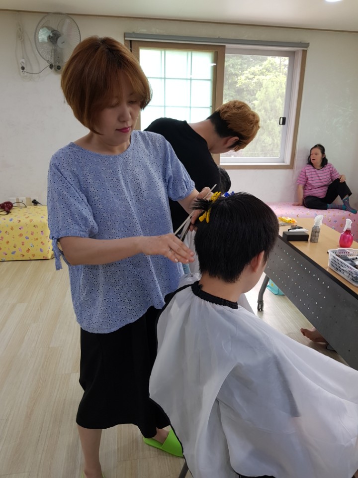 3554184928_oyJLis4T_973814d8d341b1023598188fe1409ccca9fac2b6.jpg 이미지크게보기