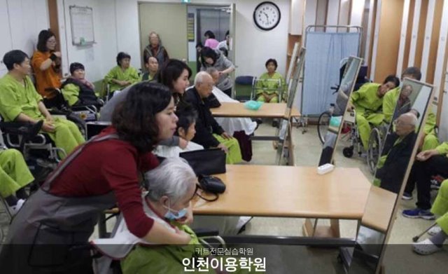 3554184928_pnB6ELgO_6ea6ffb0090de2193257c45c50c76deaec42139e.jpg 이미지크게보기