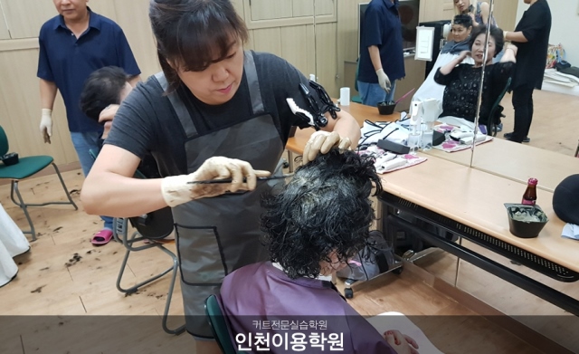 3554184928_s53eNWux_06d631f631c08dc4754044d00eddc45afa6ade5c.jpg 이미지크게보기