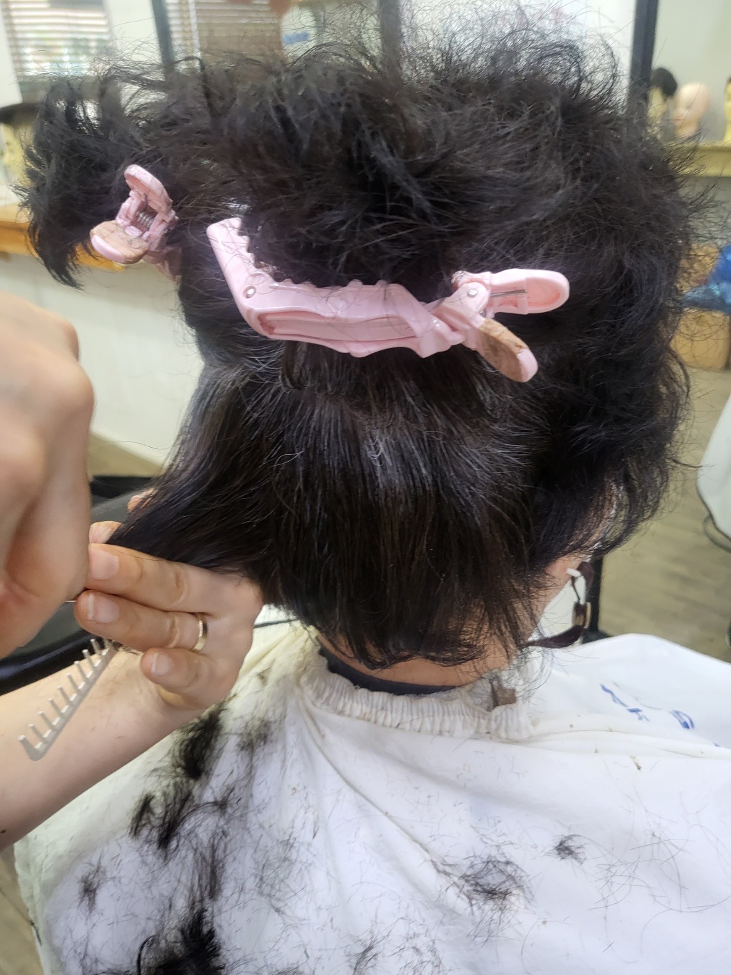 /user/b/barbershop/editor/2408/4358a5ca2215e223698b69c1c1dff446_1723201267_9099.JPG 이미지크게보기