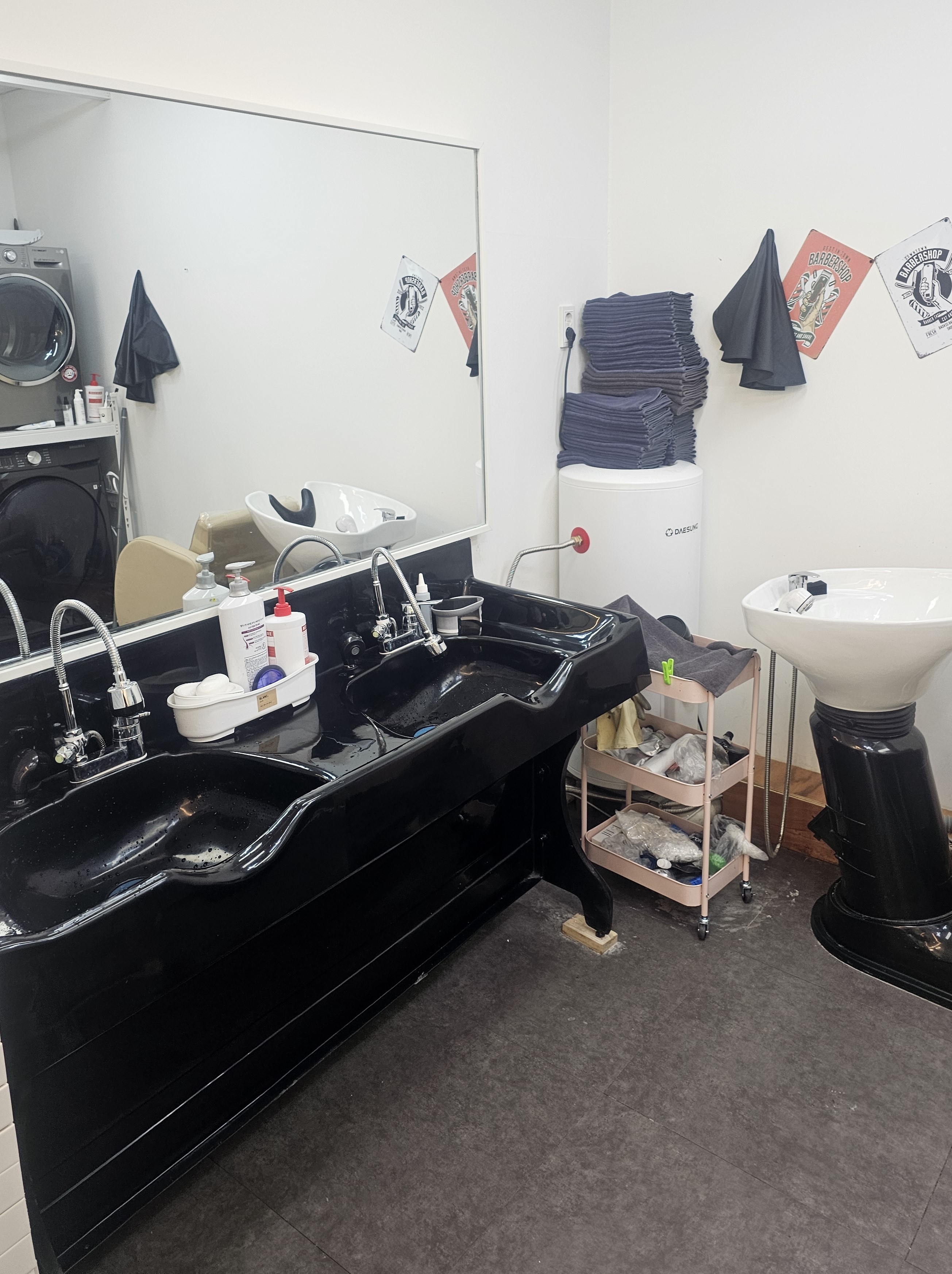 /user/b/barbershop/editor/2603/3bc1ac9dd3d2ae59ac27c77ce95b5dbd_1774875806_6052.jpg 이미지크게보기