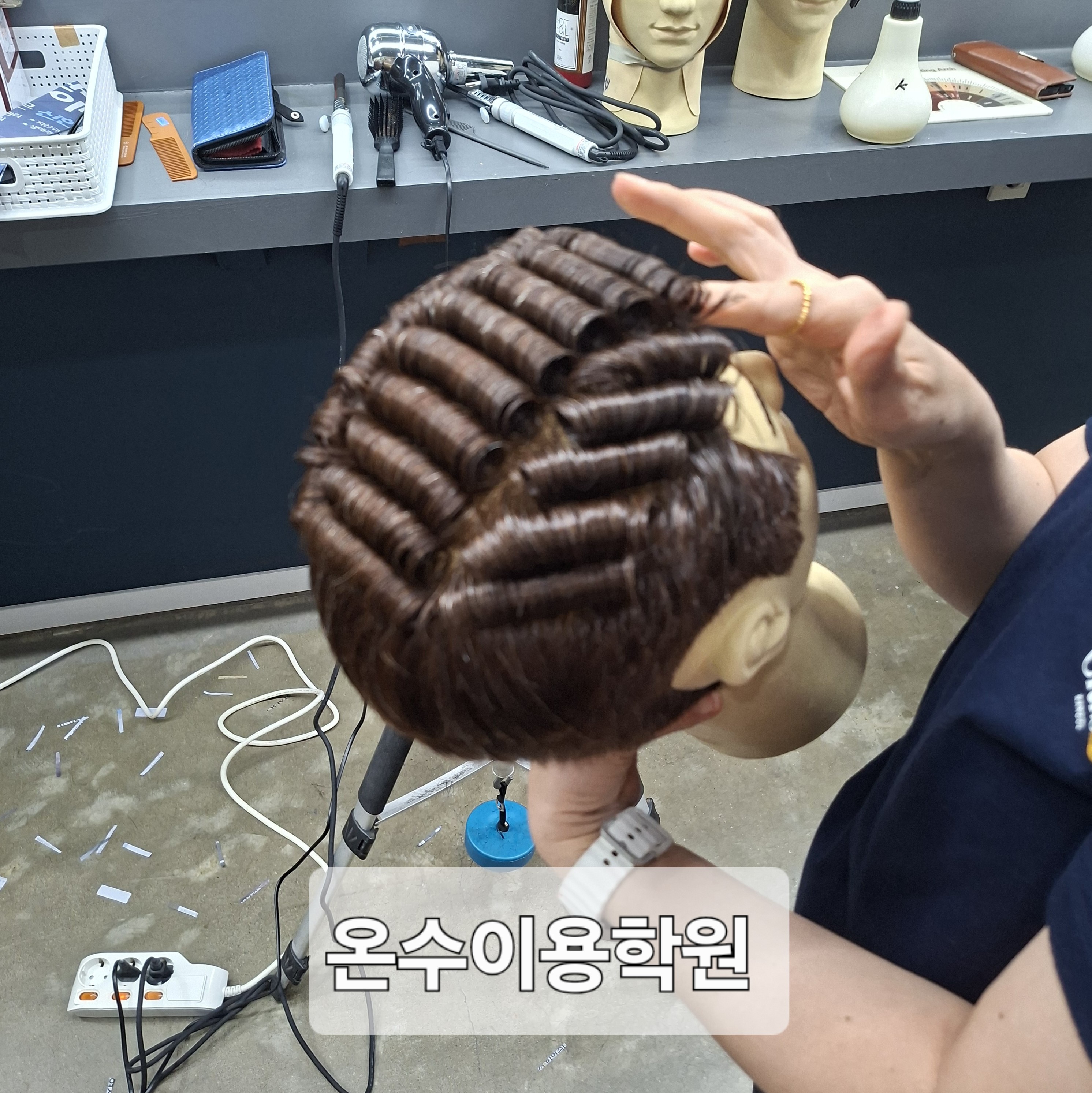 /user/b/barbershop/editor/2604/9613822714c10e947ec81e9403ef7e83_1777127210_5747.jpg 이미지크게보기