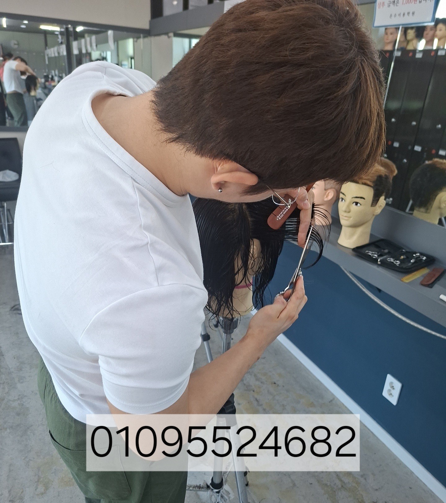 /user/b/barbershop/editor/2610/ab47d283f165db6ef93d75f71a36764b_1791681452_9458.jpg 이미지크게보기